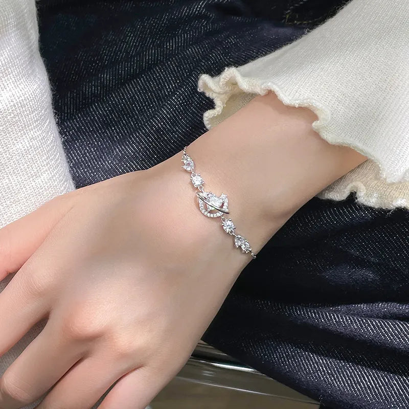 Vòng Tay Bạc Sao Và Mặt Trăng Moissanite