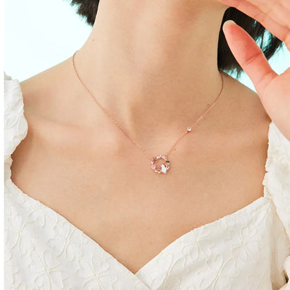 Dây Chuyền Mèo Dưới Hoa