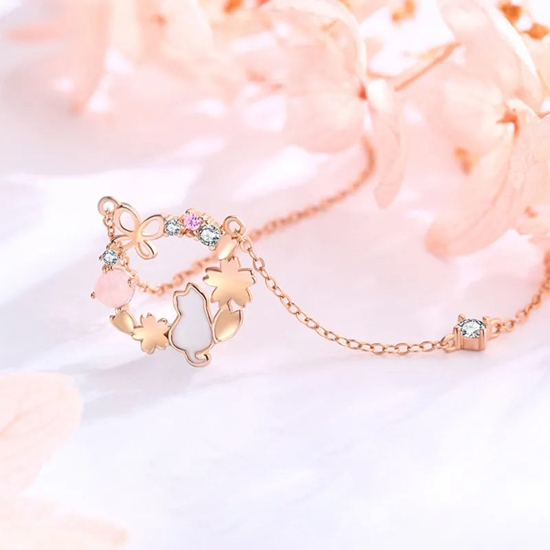 Dây Chuyền Mèo Dưới Hoa