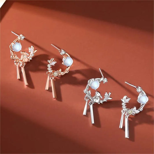 Bông Tai Thỏ Mặt Trăng Bạc Tinh Khiết S925